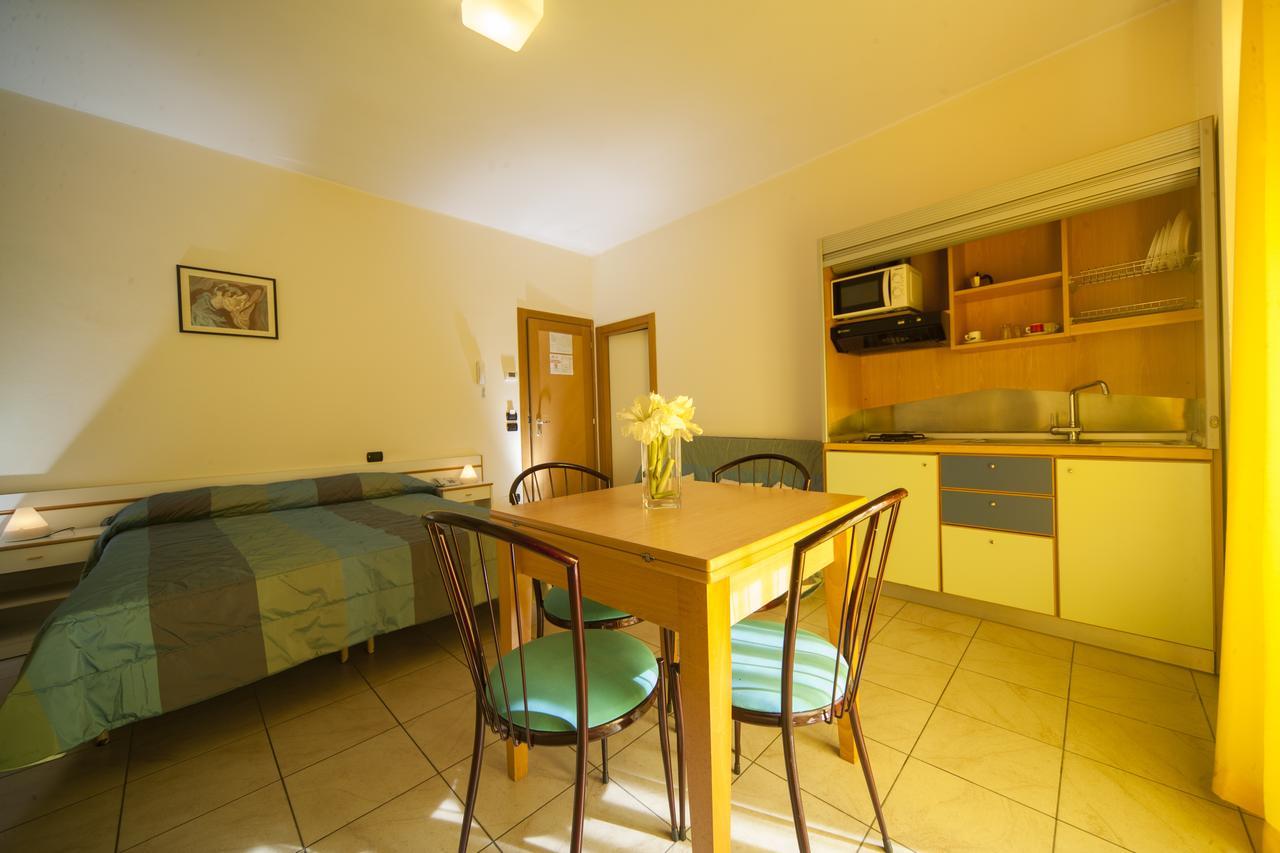 Residence Il Capodoglio 里米尼 外观 照片